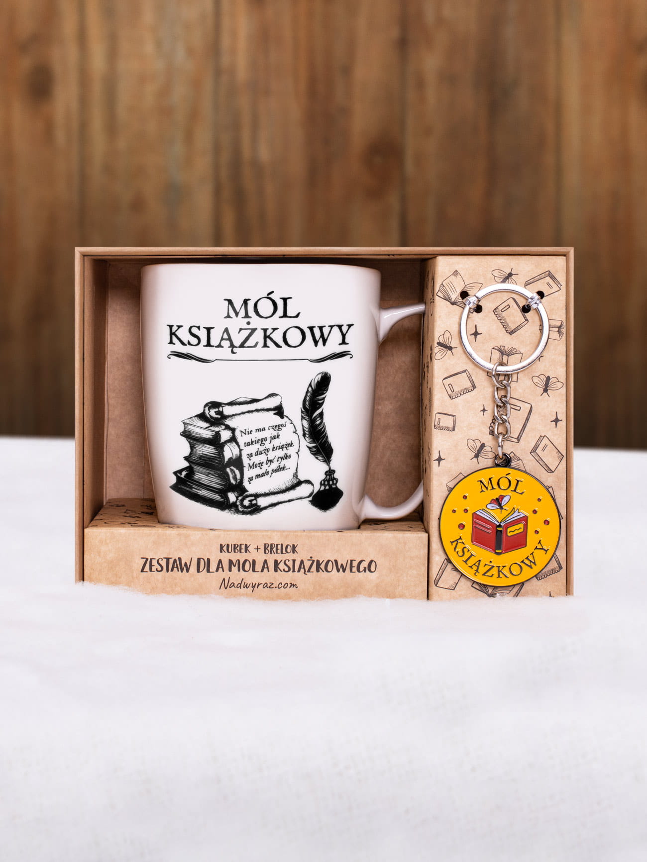 MÓL KSIĄŻKOWY / zestaw / brelok + kubek